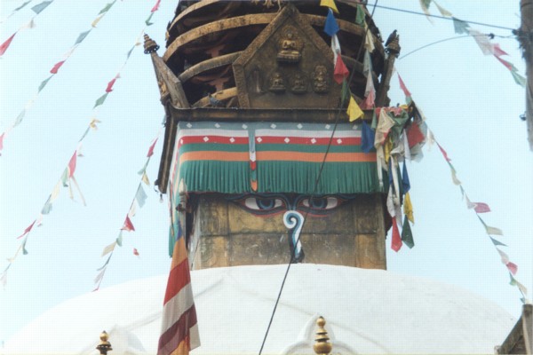 Stupa close-up, Kathmandu [17/10/99]