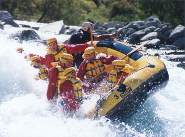 2 seconds before going overboard, New Zealand [28/02/99]