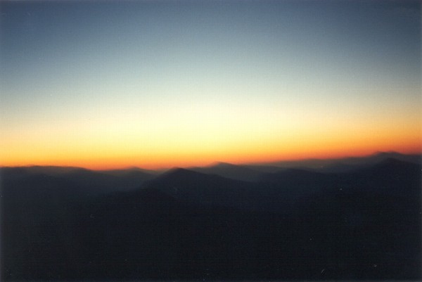 Sunrise at Thulokote campsite [26/10/99]