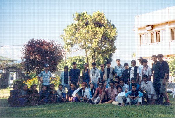 Treking crew, Pokhara [27/10/99]